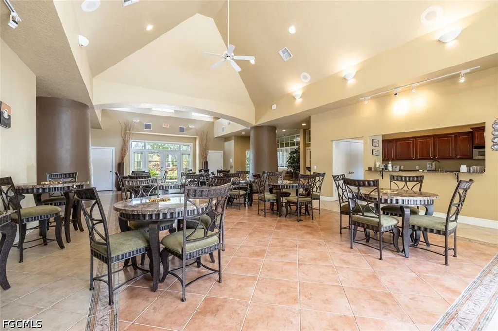 11480 Villa Grand Fort Myers FL 33913