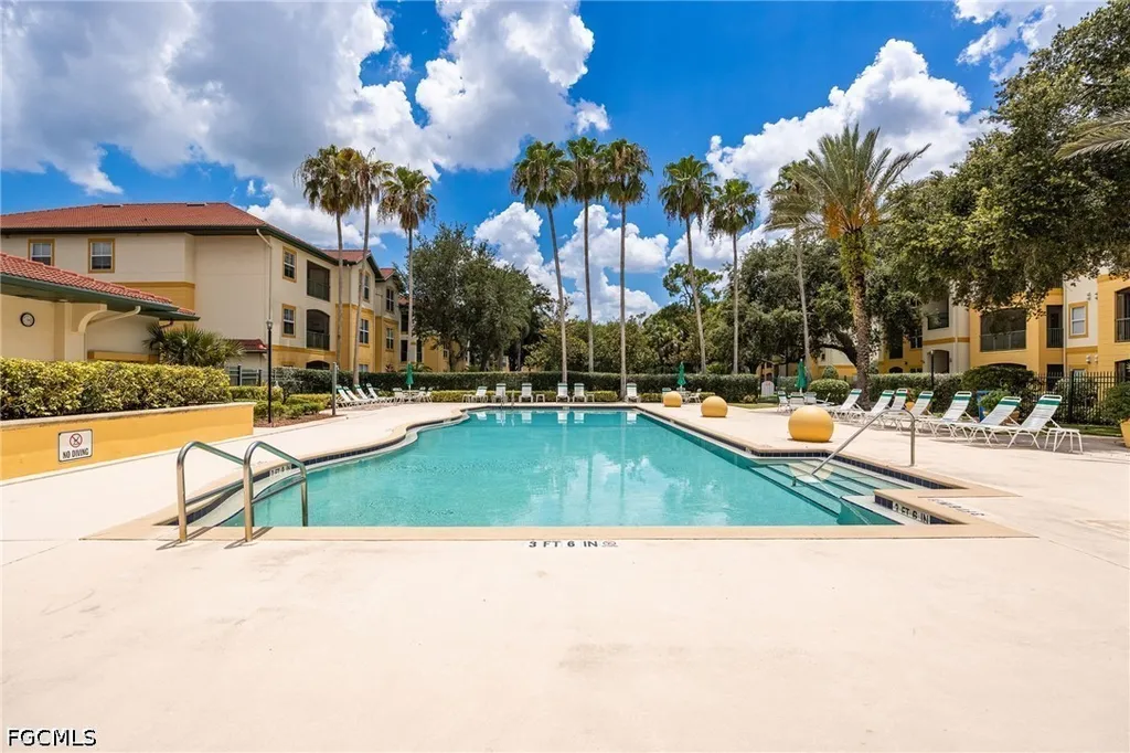 11480 Villa Grand Fort Myers FL 33913