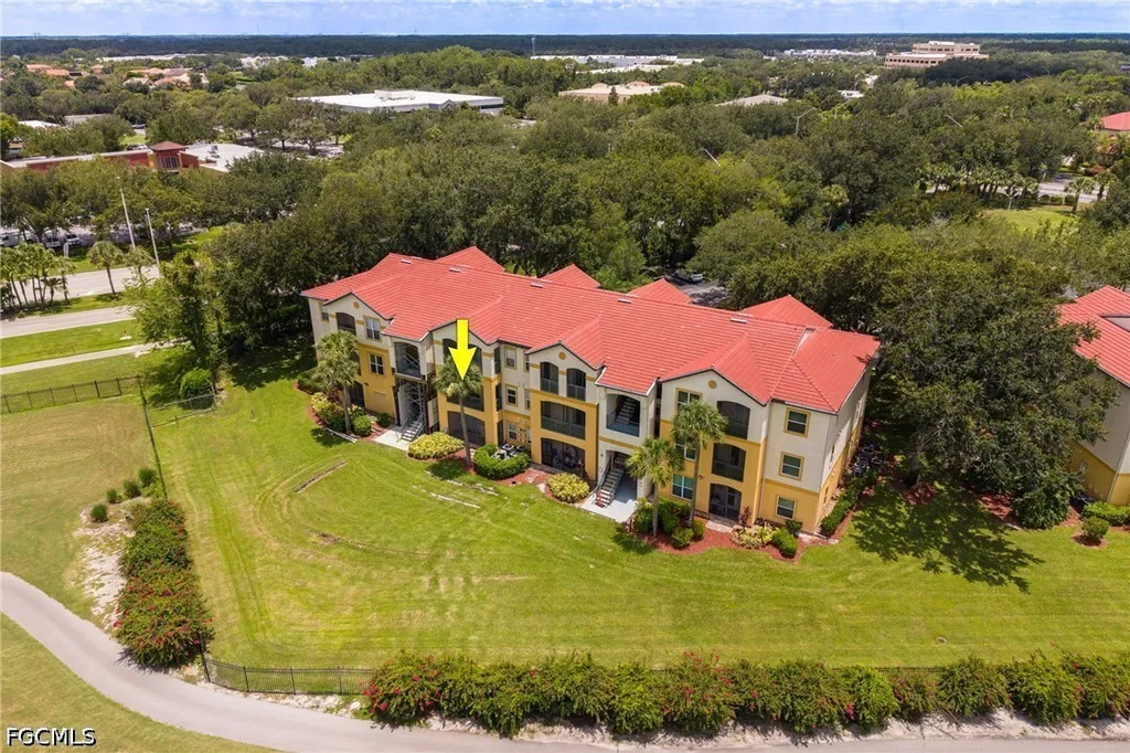 11480 Villa Grand Fort Myers FL 33913