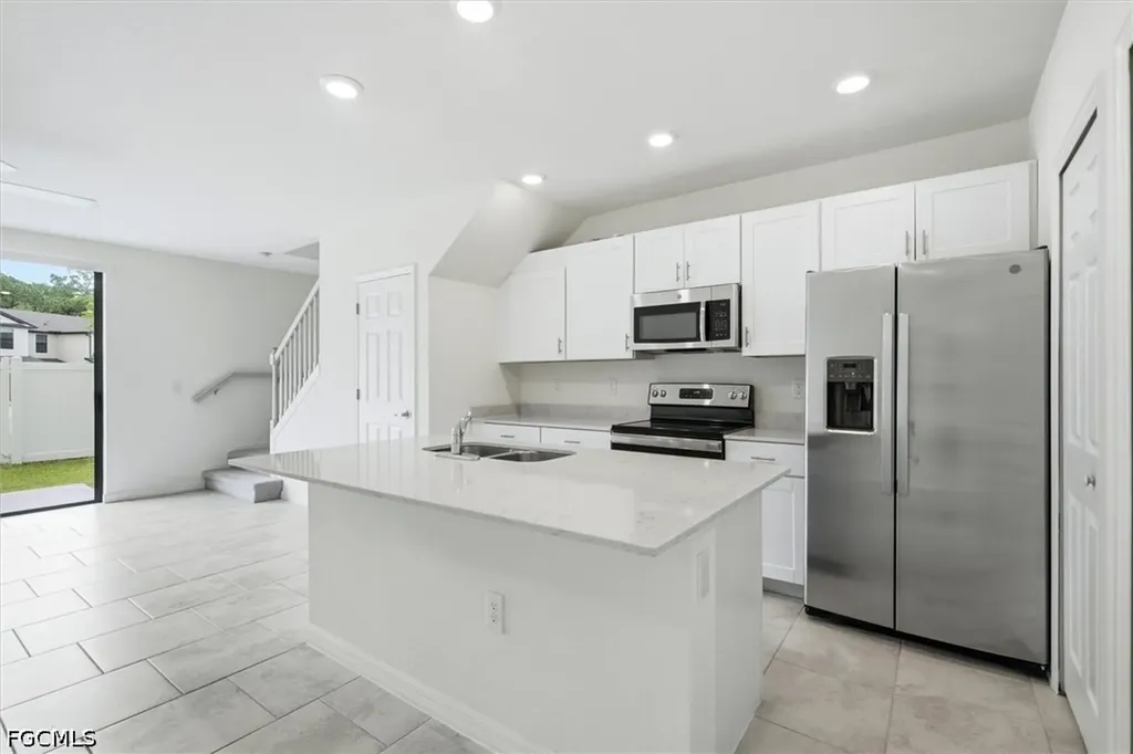 14032 Oviedo Place Fort Myers FL 33905