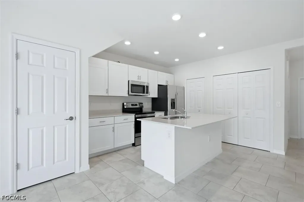 14032 Oviedo Place Fort Myers FL 33905
