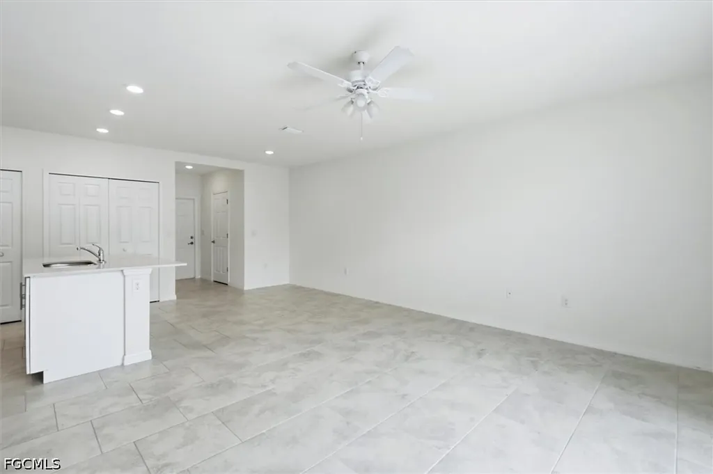 14032 Oviedo Place Fort Myers FL 33905