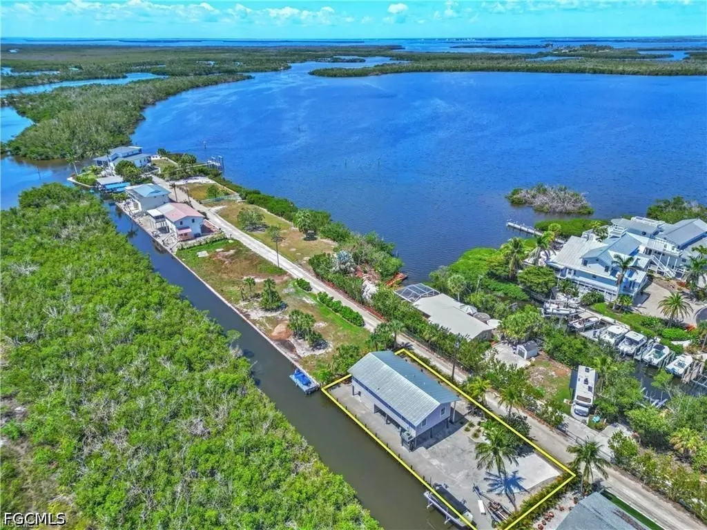 8161 Moyer Lane Bokeelia FL 33922