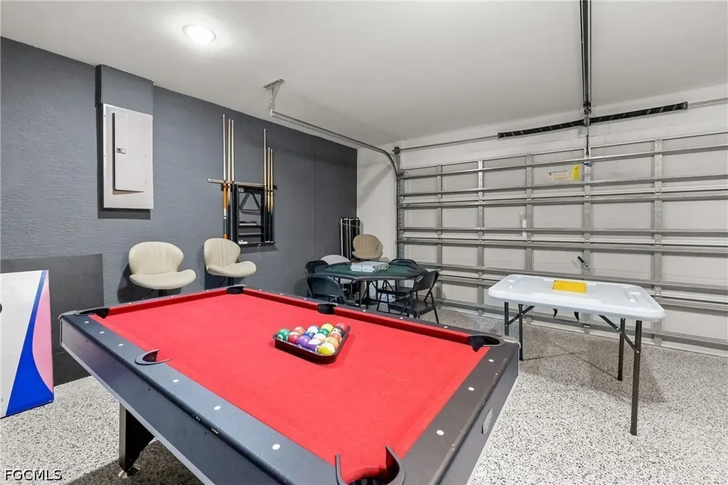 1801 Everest Parkway Cape Coral FL 33904