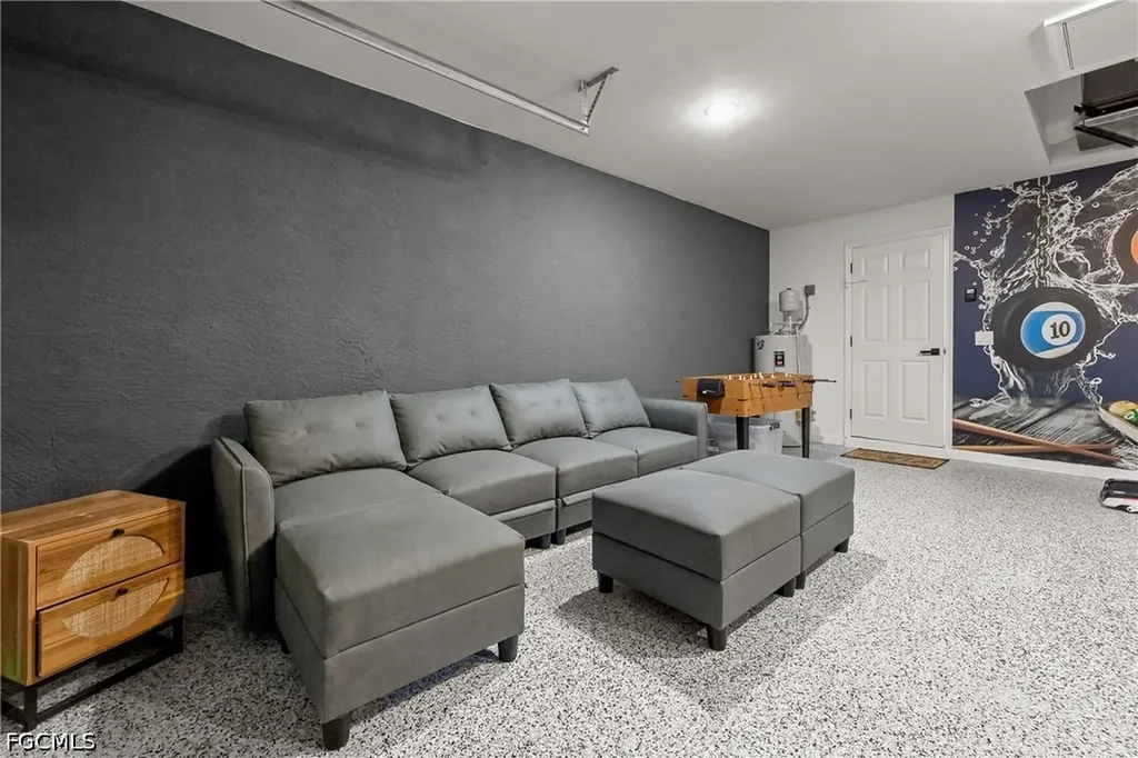1801 Everest Parkway Cape Coral FL 33904