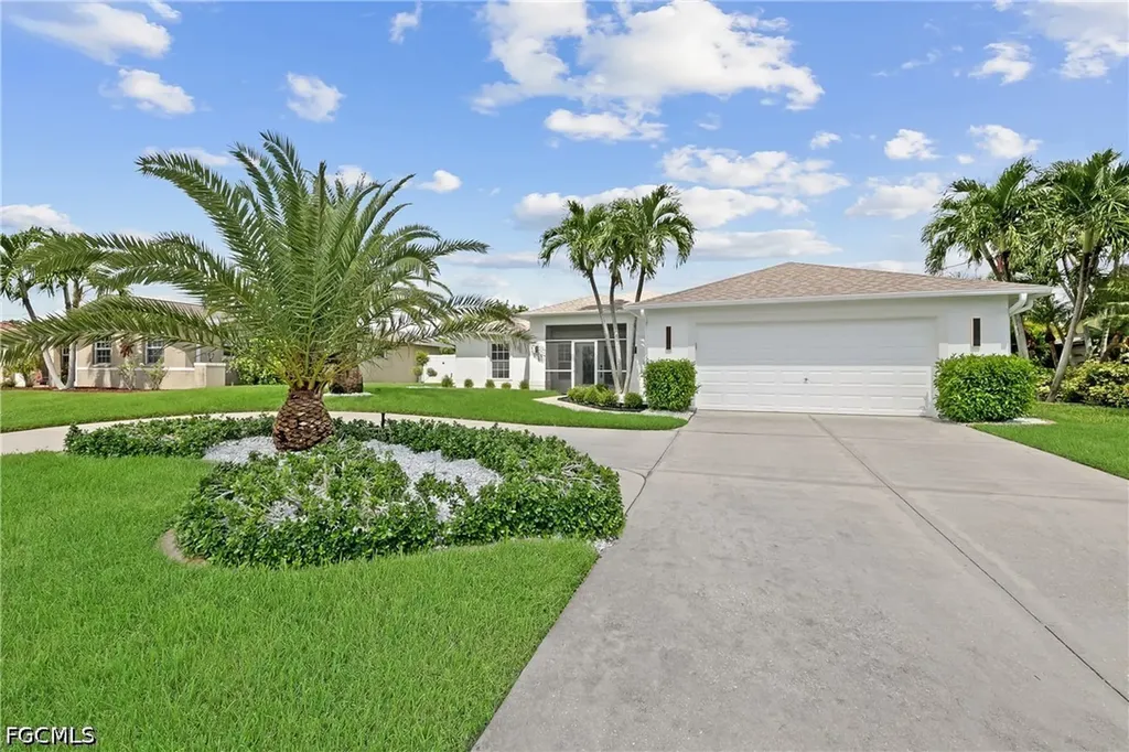 1801 Everest Parkway Cape Coral FL 33904