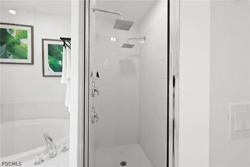 1801 Everest Parkway Cape Coral FL 33904