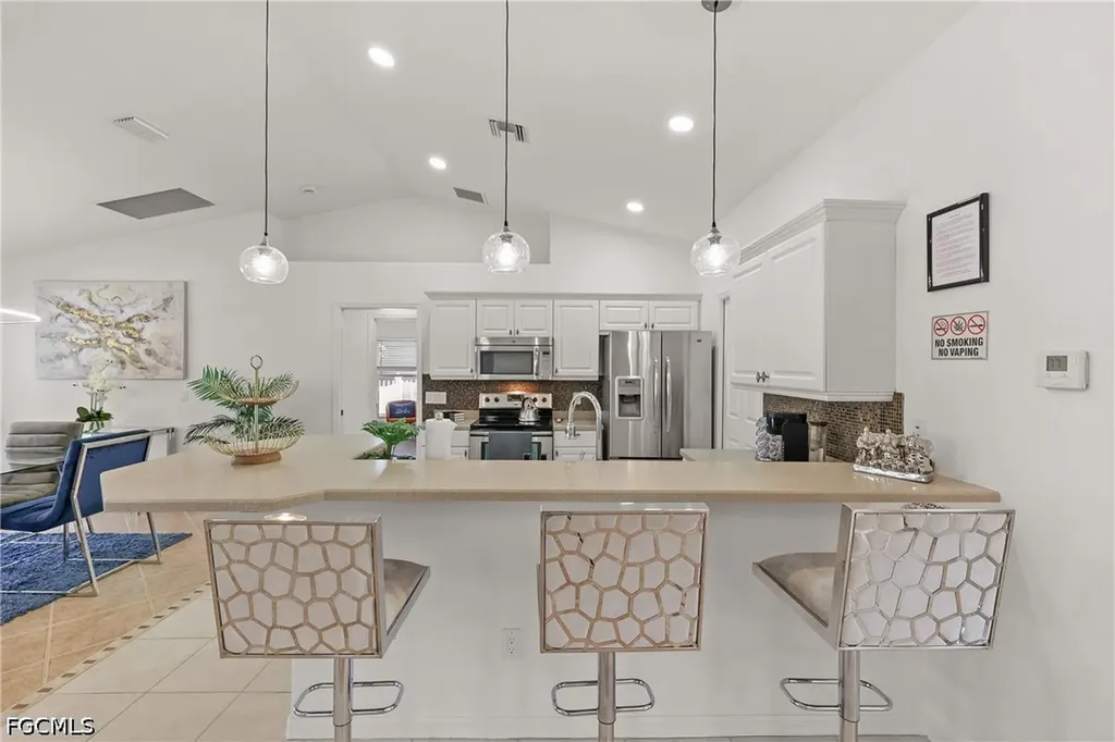 1801 Everest Parkway Cape Coral FL 33904