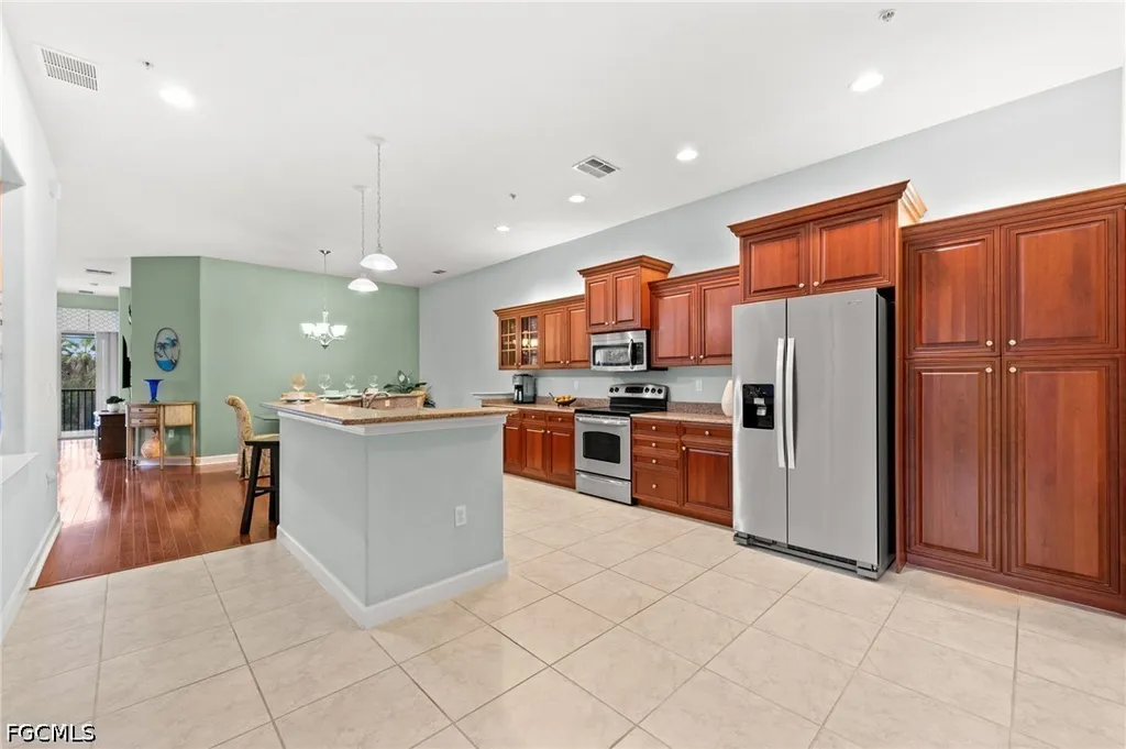 8641 Piazza Del Lago Circle Estero FL 33928