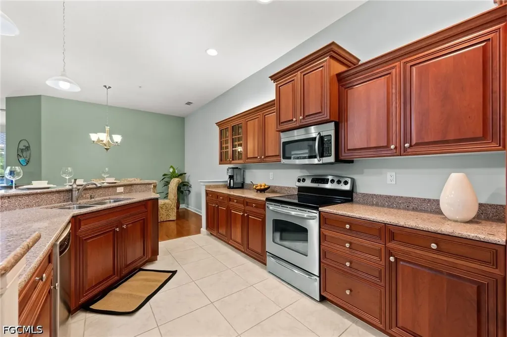 8641 Piazza Del Lago Circle Estero FL 33928