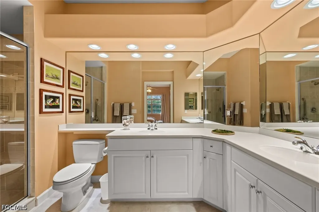 8641 Piazza Del Lago Circle Estero FL 33928
