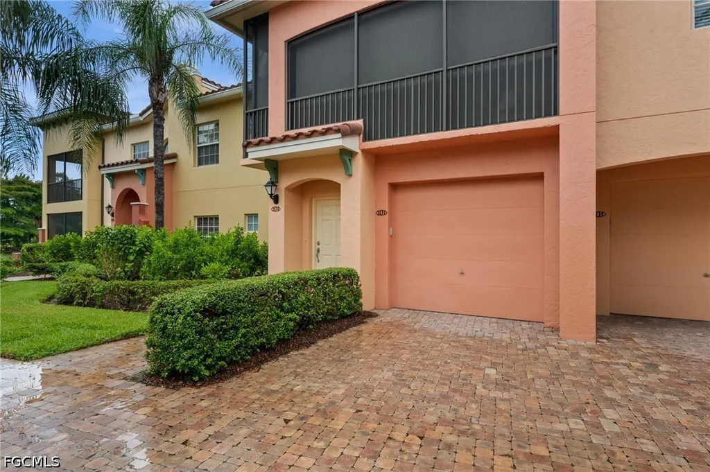 8641 Piazza Del Lago Circle Estero FL 33928