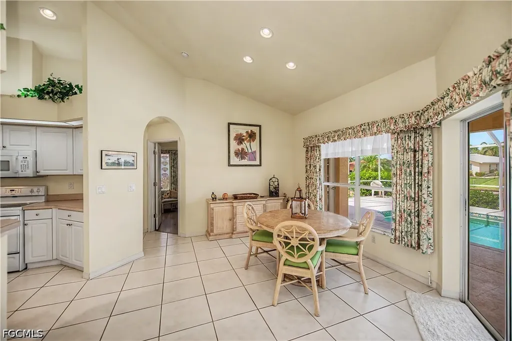 2606 SE 21st Avenue Cape Coral FL 33904
