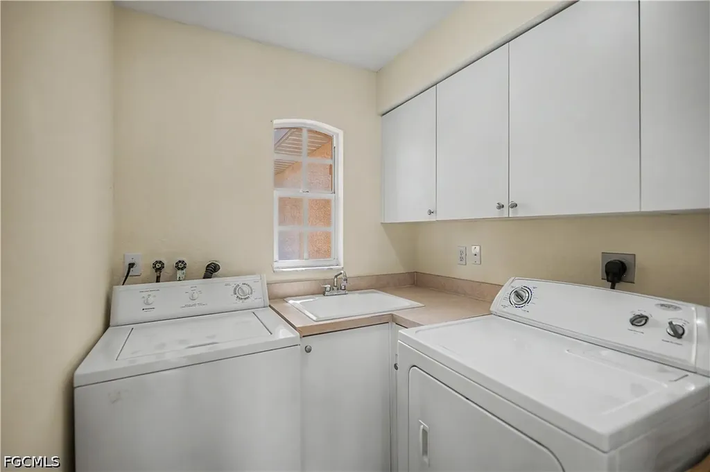 2606 SE 21st Avenue Cape Coral FL 33904