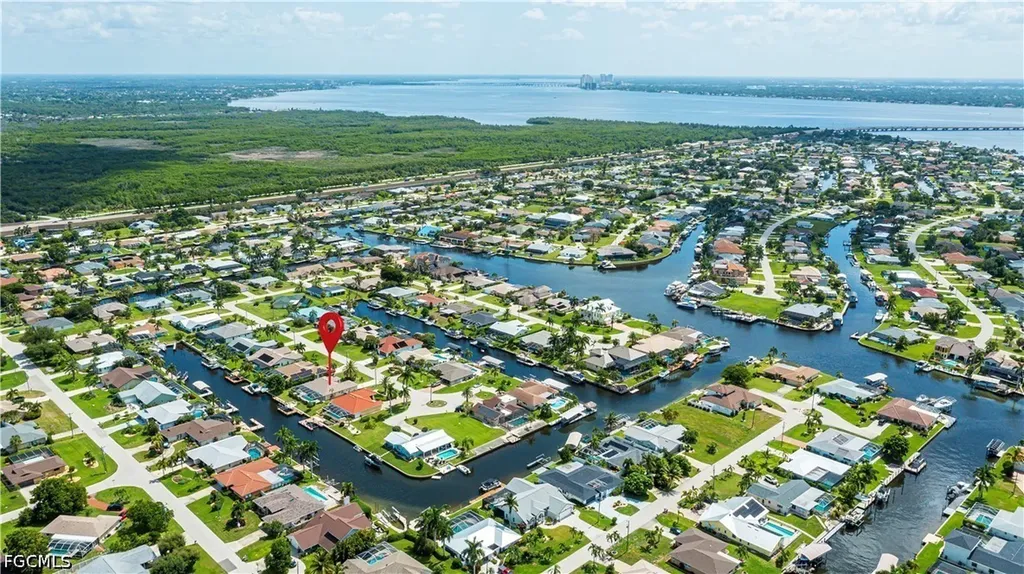 2606 SE 21st Avenue Cape Coral FL 33904
