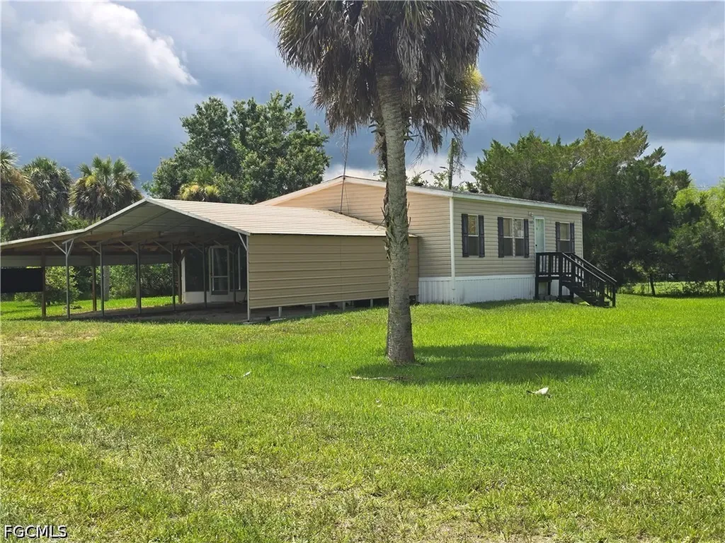 1163 Saddle Lane Moore Haven FL 33471