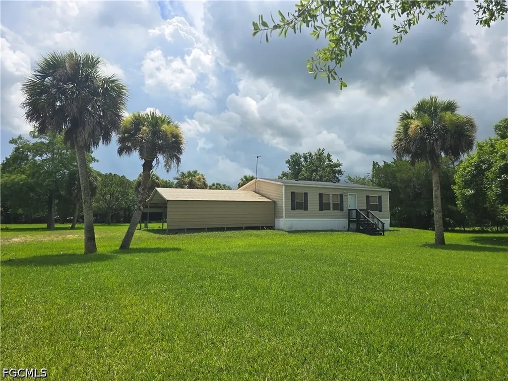 1163 Saddle Lane Moore Haven FL 33471