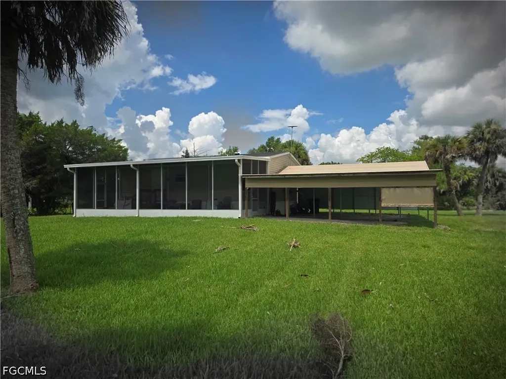 1163 Saddle Lane Moore Haven FL 33471