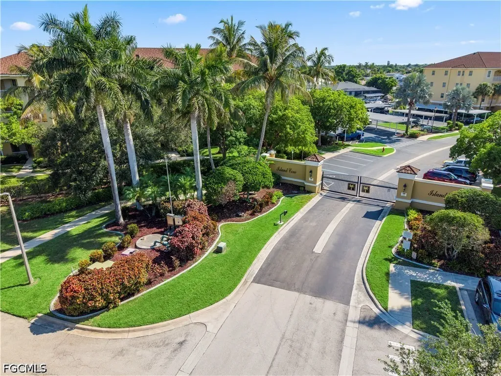 1781 Four Mile Cove Parkway Cape Coral FL 33990