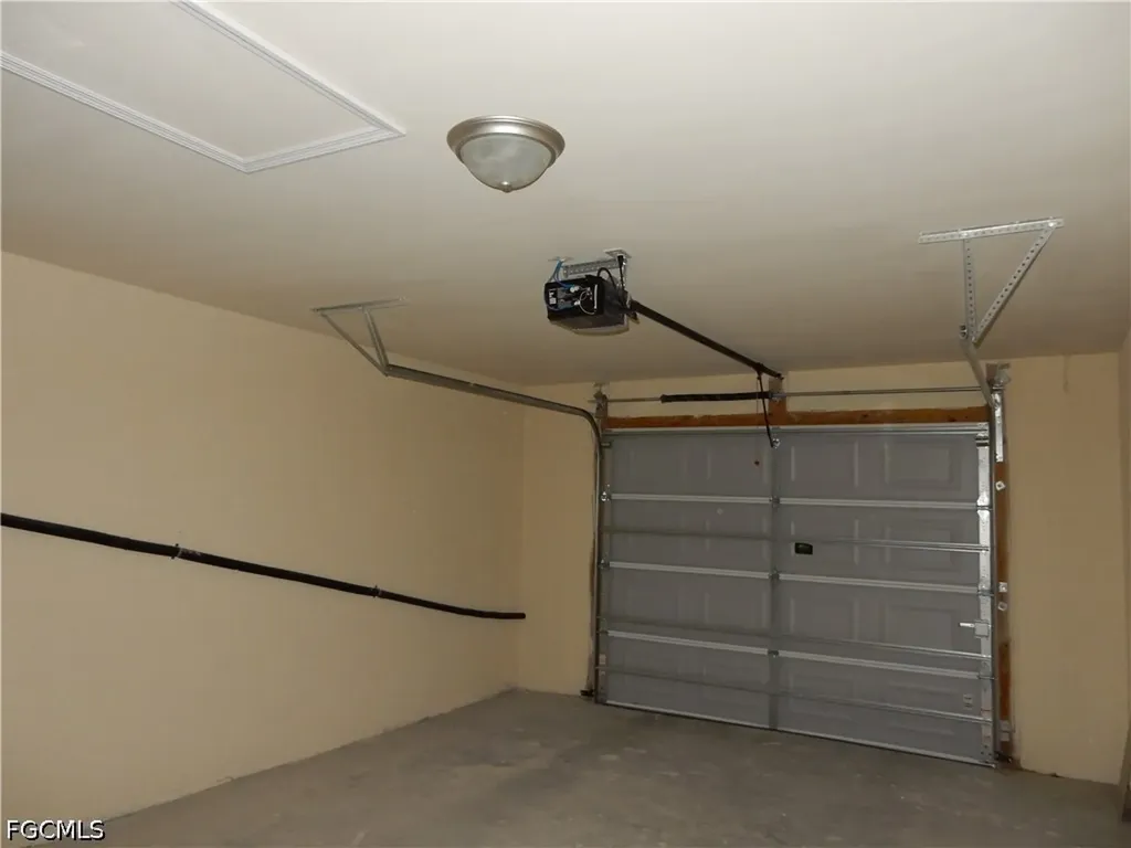 832 Gleason Parkway Cape Coral FL 33914