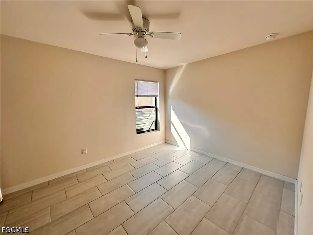 832 Gleason Parkway Cape Coral FL 33914
