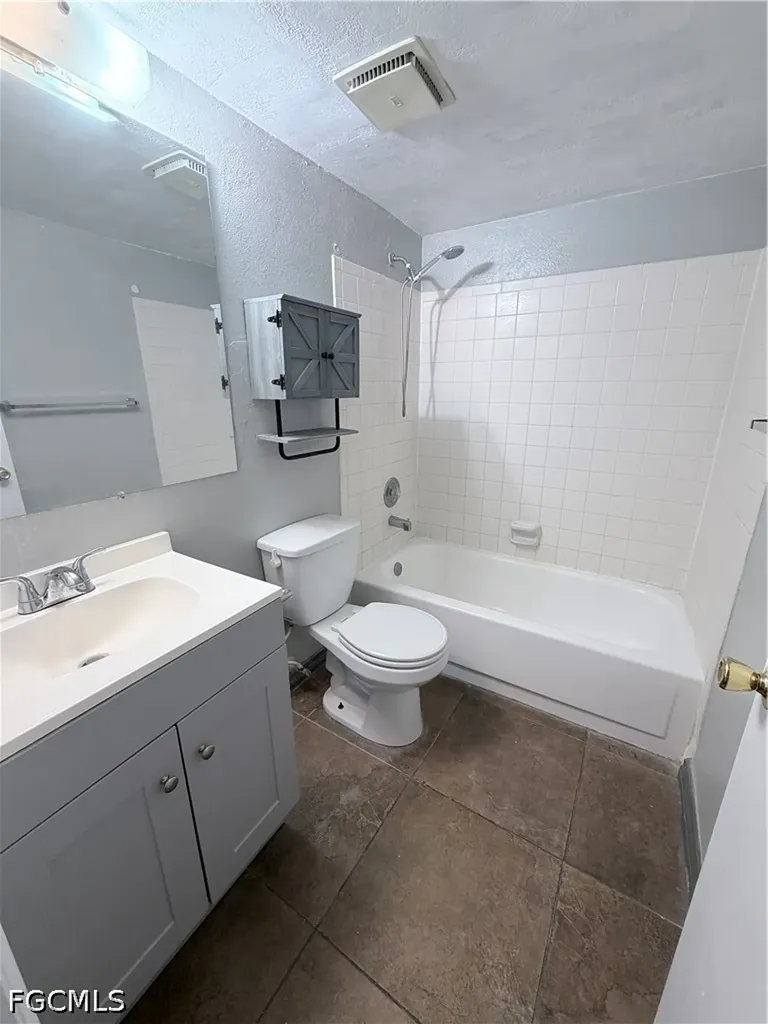 12636 Kenwood Lane Fort Myers FL 33907