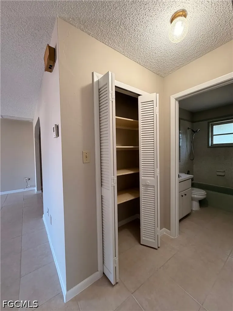 18433 Iris Road Fort Myers FL 33967