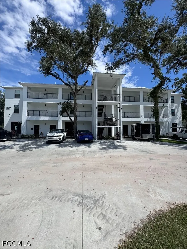 580 Belle Arbor Boulevard Labelle FL 33935