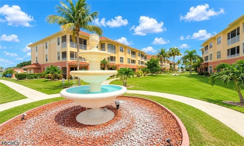 1133 Van Loon Commons Circle Cape Coral FL 33909
