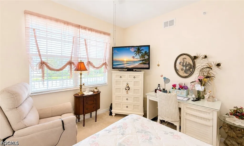 1133 Van Loon Commons Circle Cape Coral FL 33909