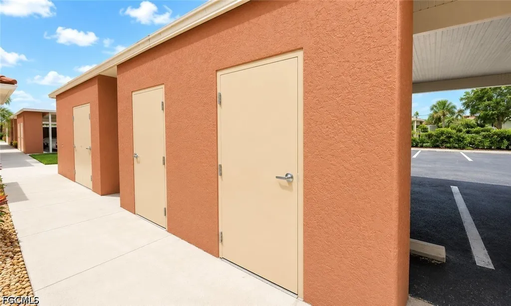 1133 Van Loon Commons Circle Cape Coral FL 33909