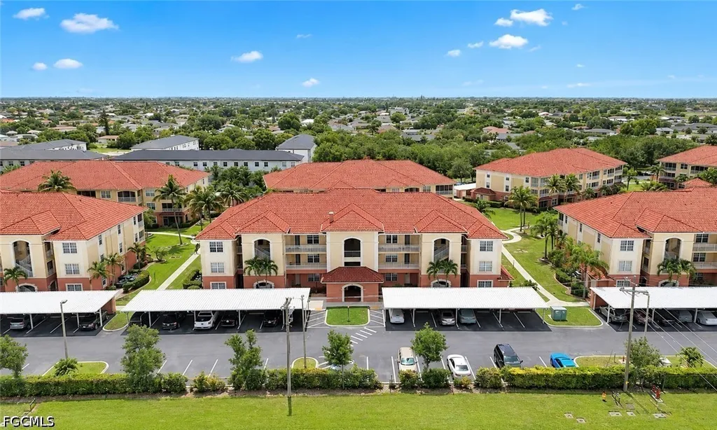 1133 Van Loon Commons Circle Cape Coral FL 33909