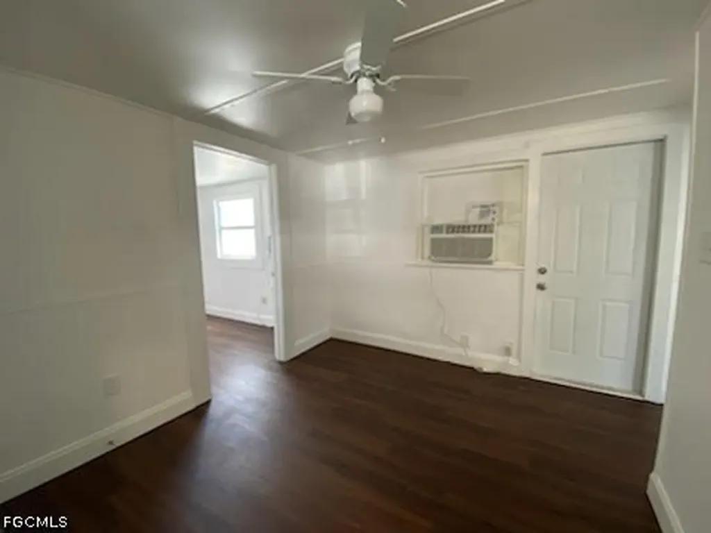 717 Burdick Avenue Fort Myers FL 33905
