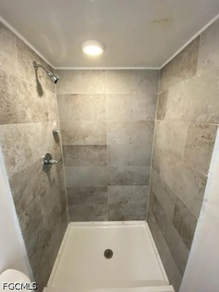 717 Burdick Avenue Fort Myers FL 33905