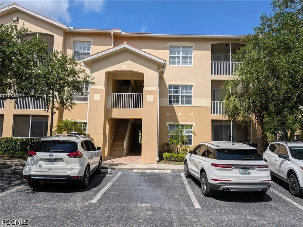 9025 Colby Drive Fort Myers FL 33919