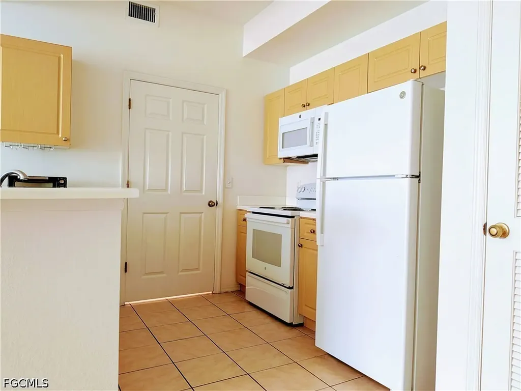9025 Colby Drive Fort Myers FL 33919