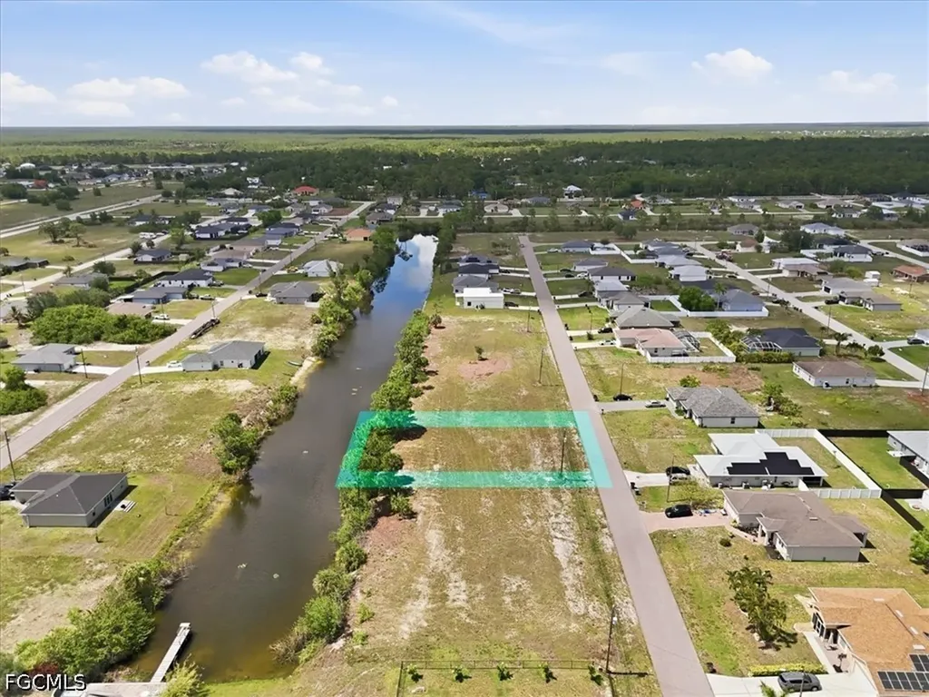 2912 NE 1st Place Cape Coral FL 33909