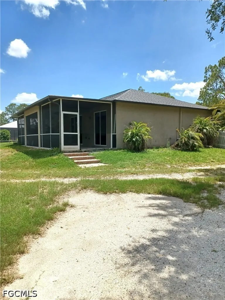 1006 Palmetto Avenue Lehigh Acres FL 33972