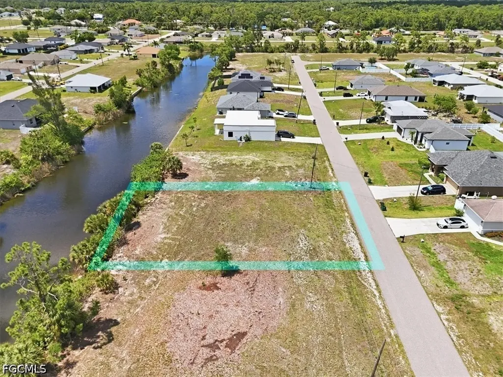 3000 NE 1st Place Cape Coral FL 33909