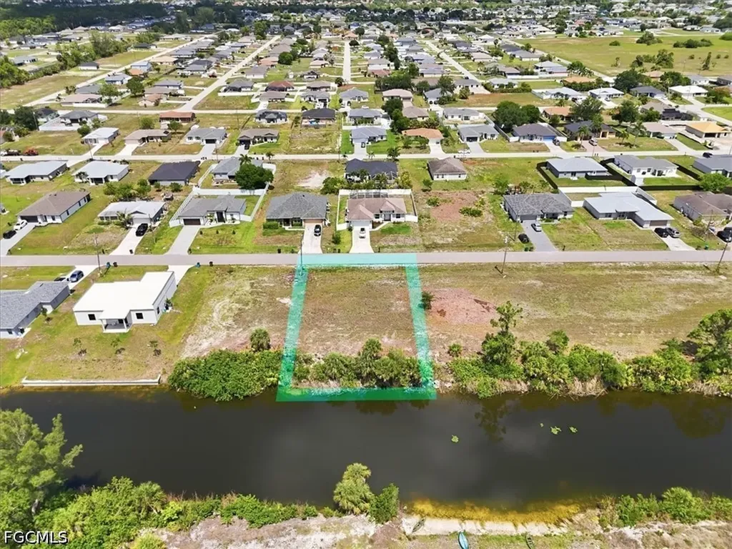3000 NE 1st Place Cape Coral FL 33909