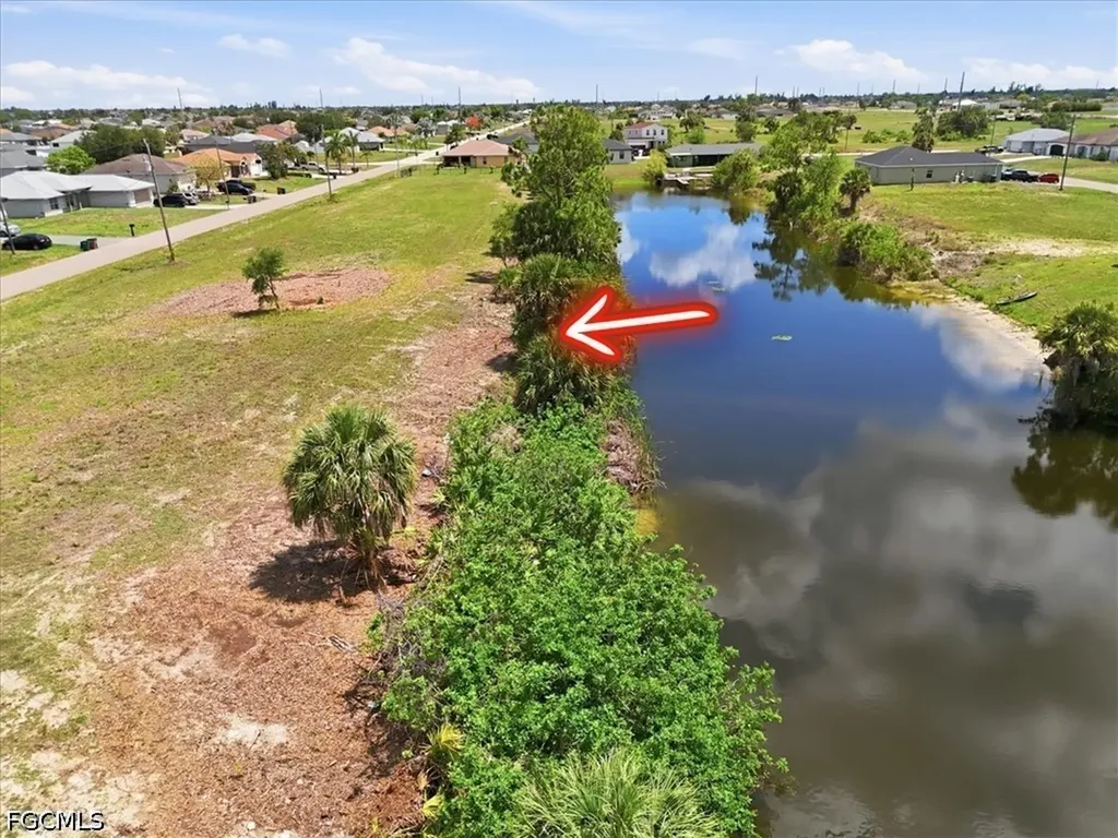 3000 NE 1st Place Cape Coral FL 33909