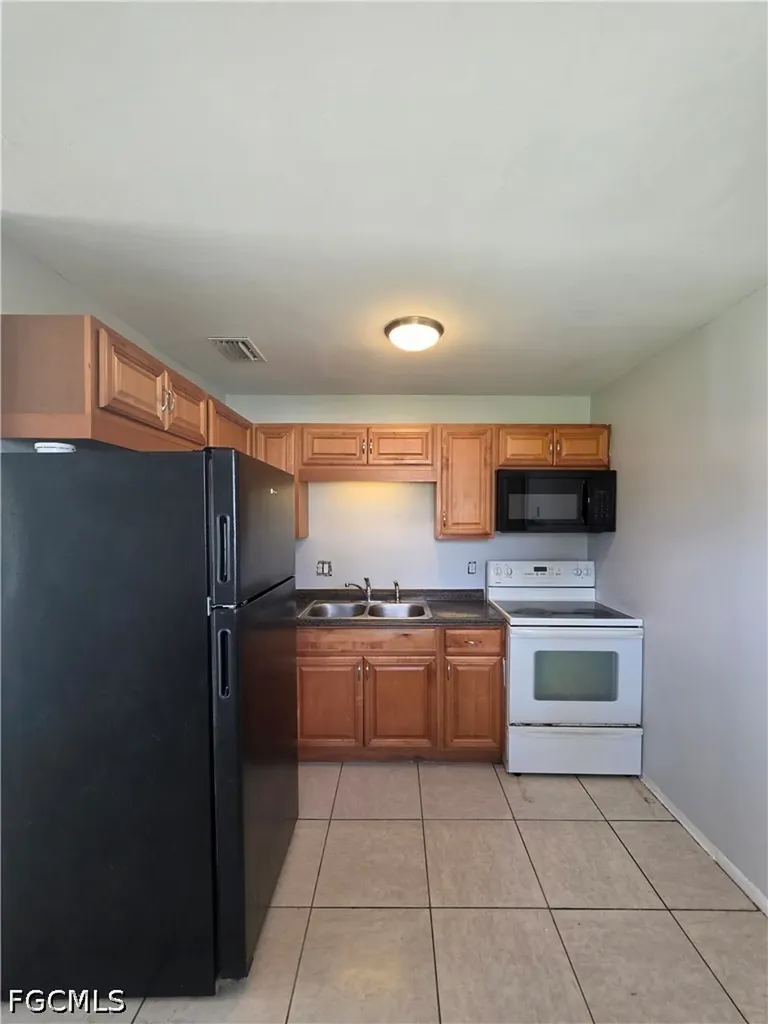 5626 6th Avenue Fort Myers FL 33907