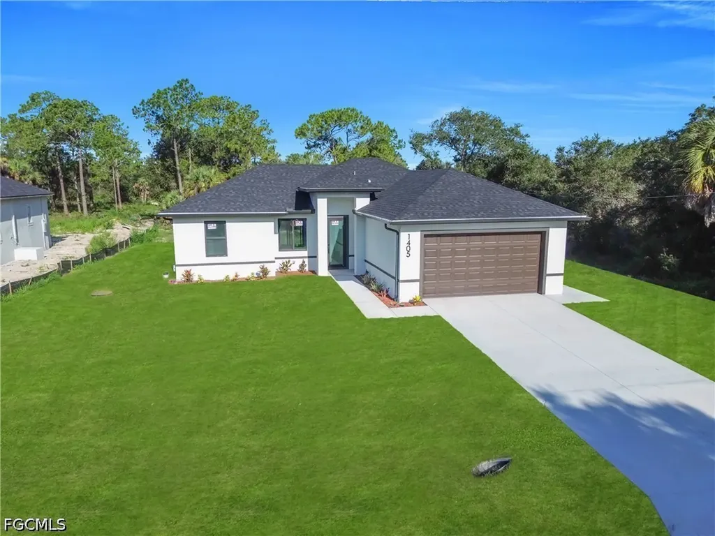 1405 Palmetto Avenue Lehigh Acres FL 33972