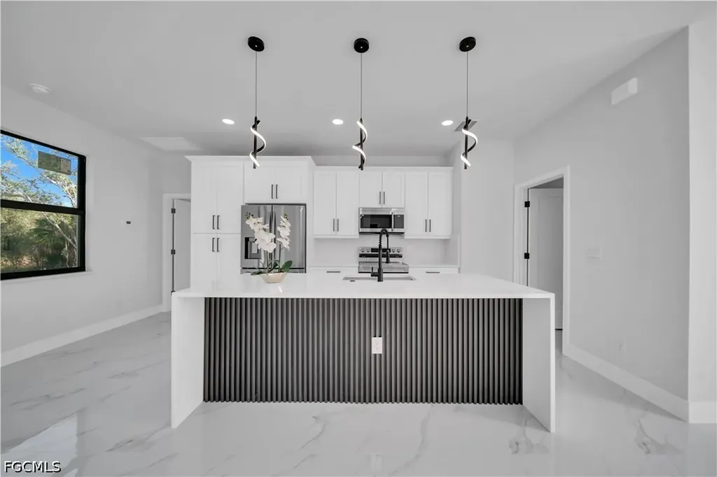 1405 Palmetto Avenue Lehigh Acres FL 33972