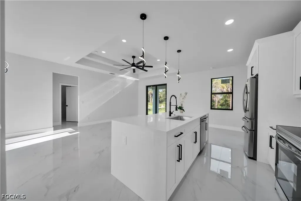 1405 Palmetto Avenue Lehigh Acres FL 33972