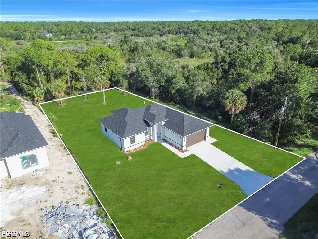 1405 Palmetto Avenue Lehigh Acres FL 33972