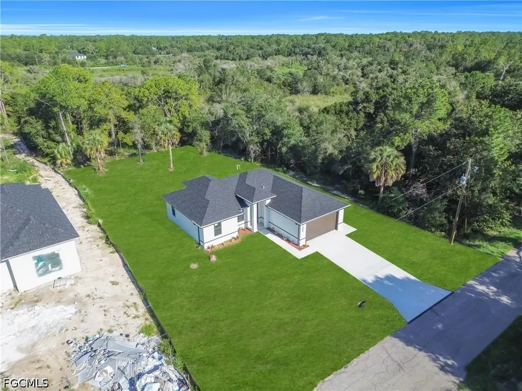 1405 Palmetto Avenue Lehigh Acres FL 33972