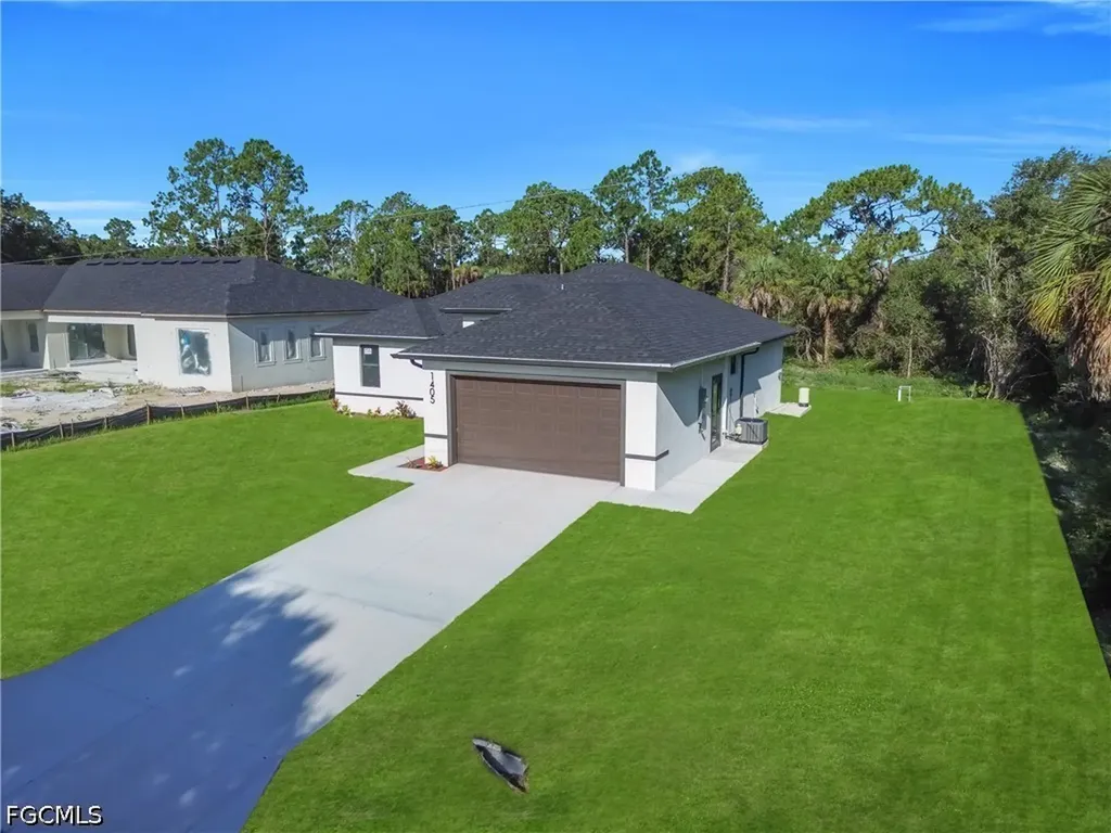 1405 Palmetto Avenue Lehigh Acres FL 33972
