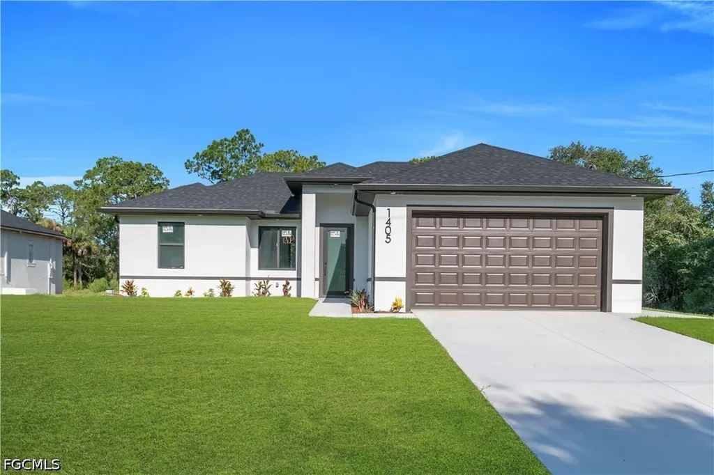 1405 Palmetto Avenue Lehigh Acres FL 33972