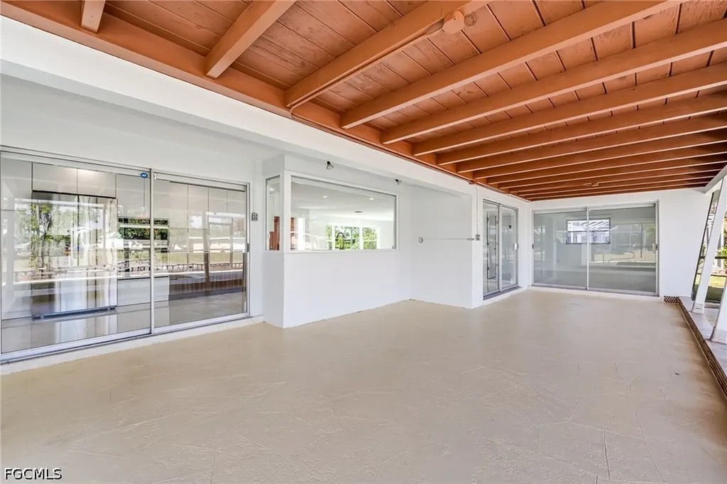 1729 Cascade Way N North Fort Myers FL 33917